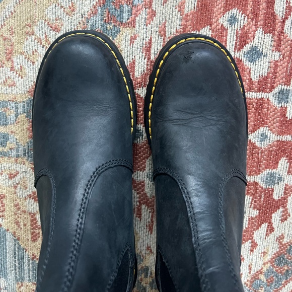 Dr. Martens Rometty Chelsea Boot - Picture 5 of 11